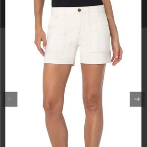 Liverpool UTILITY SHORT WITH FLAP POCKETS